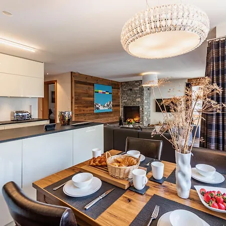 Petit Apartment