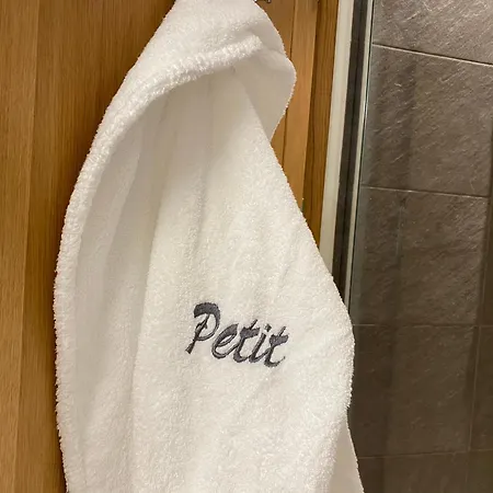 Petit